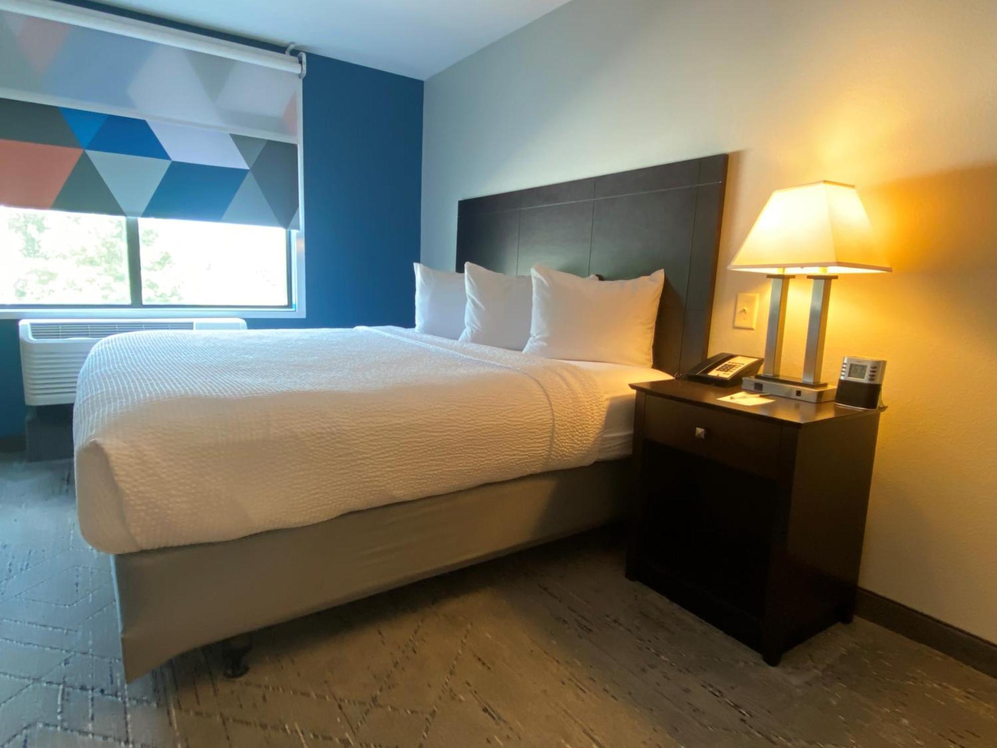 Wingate By Wyndham State Arena Raleigh/Cary Hotel Exteriör bild